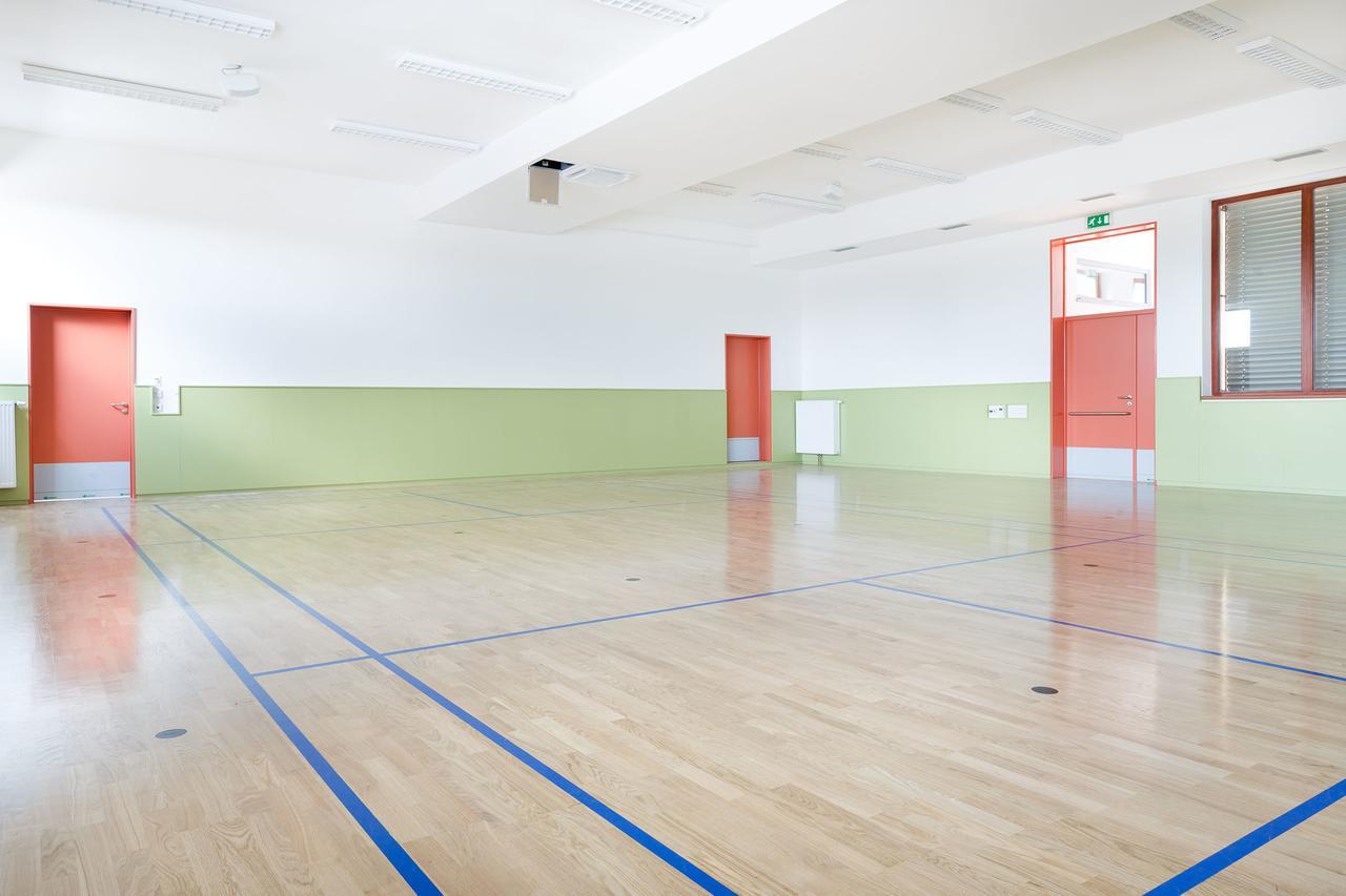 Sport Relax Hotel Na Kopecku Krinec Ngoại thất bức ảnh