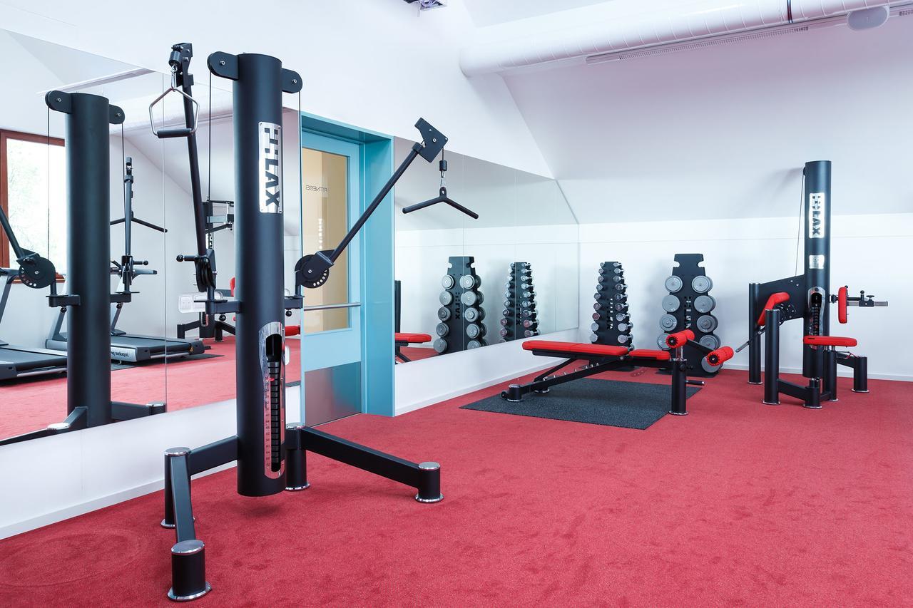 Sport Relax Hotel Na Kopecku Krinec Ngoại thất bức ảnh
